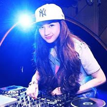 Học sinh Hàn sử dụng thành thạo đồ nghề DJ từ năm lớp 4